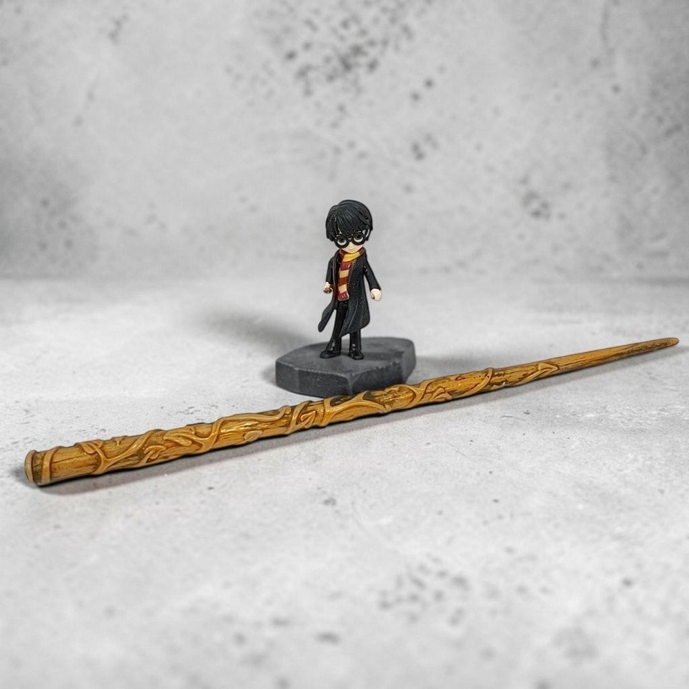 Harry Potter Mini Figure and Hermione Granger Vine Wand Wizarding World Set